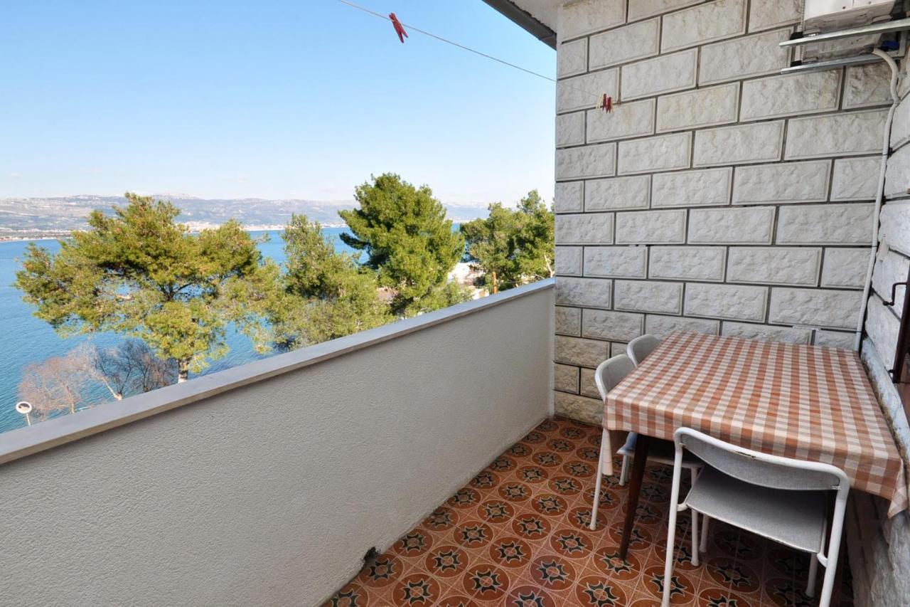 Apartments By The Sea Arbanija, Ciovo - 1085 Трогир Екстериор снимка