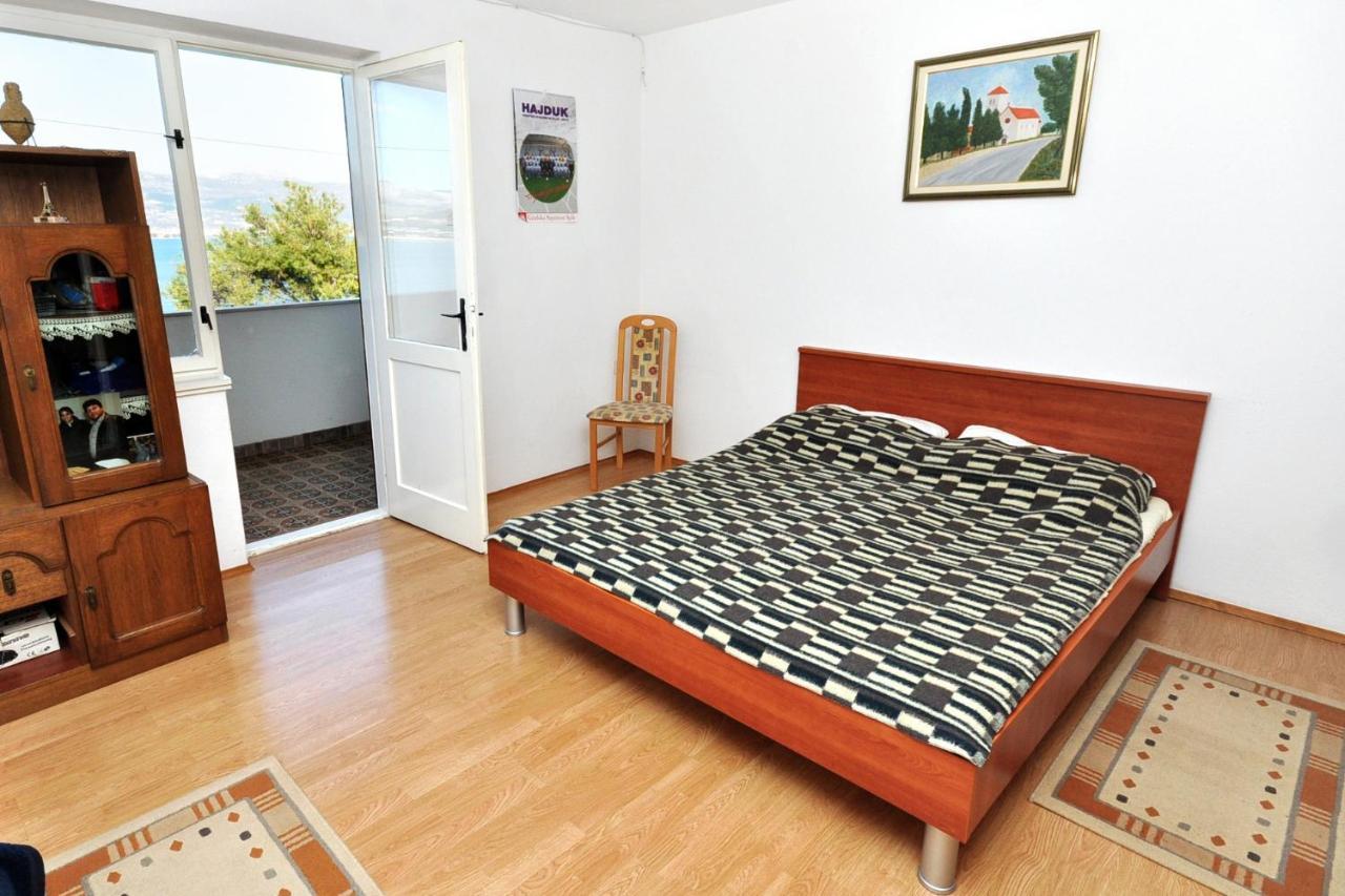 Apartments By The Sea Arbanija, Ciovo - 1085 Трогир Екстериор снимка